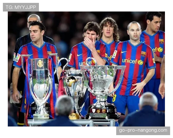 琼阿梅尼 vs 布斯克茨：单后腰核心位置的角色理解与战术差异